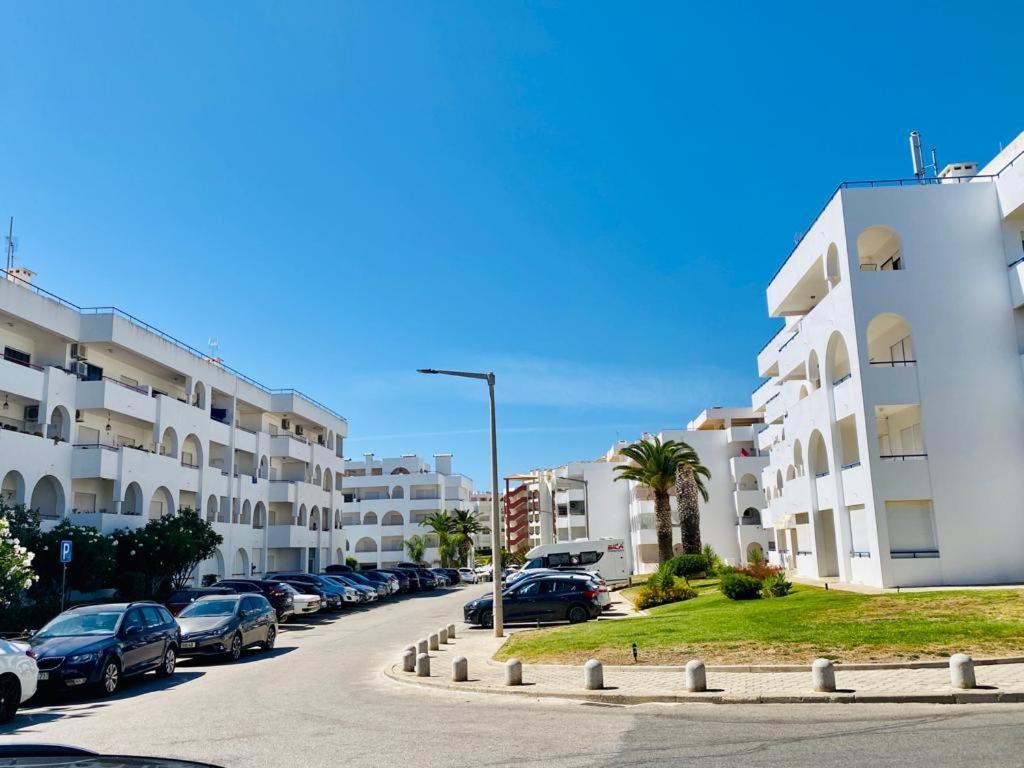 Quarto Casa Na Praia Porches  Exteriör bild